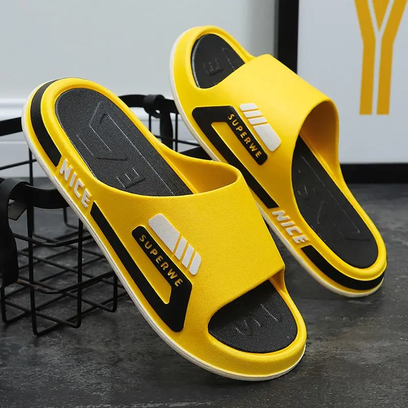 Slippers Men Slip Resistant Wear-resistant Lightweight Comfortable Casual Slippers Fashionable Children Household Slippers Men
Slippers Men Slip Resistant Wear-resistant Lightweight Comfortable Casual Slippers Fashionable Children Household Slippers Men