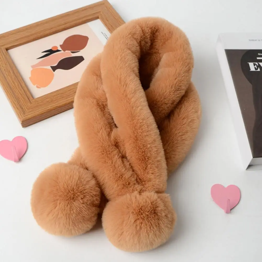 Женский зимний шарф, мягкий плюшевый шарф с шариками, украшение из искусственного меха, Женский однотонный плотный уютный теплый шарф с перекрестной шеей, аксессуары для одежды
Женский зимний шарф, мягкий плюшевый шарф с шариками, украшение из искусственного меха, Женский однотонный плотный уютный теплый шарф с перекрестной шеей, аксессуары для одежды