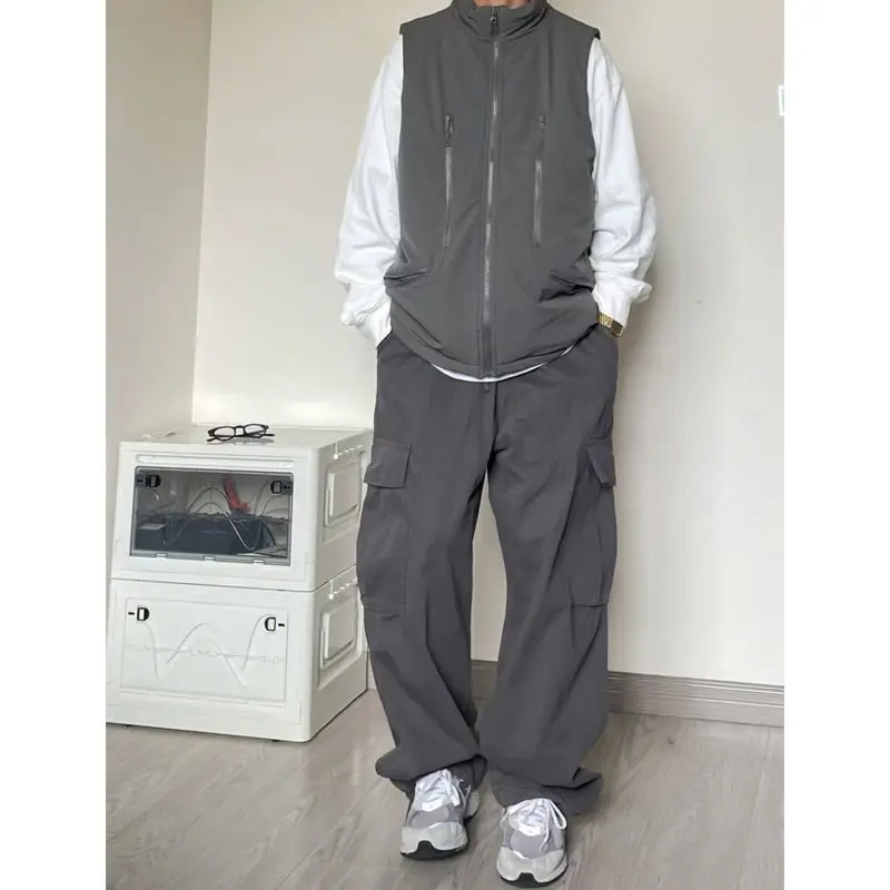 Japanese gray exquisite overalls for men and women in summer loose multi-pocket drawstring leg straight wide-leg casual pants
Japanese gray exquisite overalls for men and women in summer loose multi-pocket drawstring leg straight wide-leg casual pants