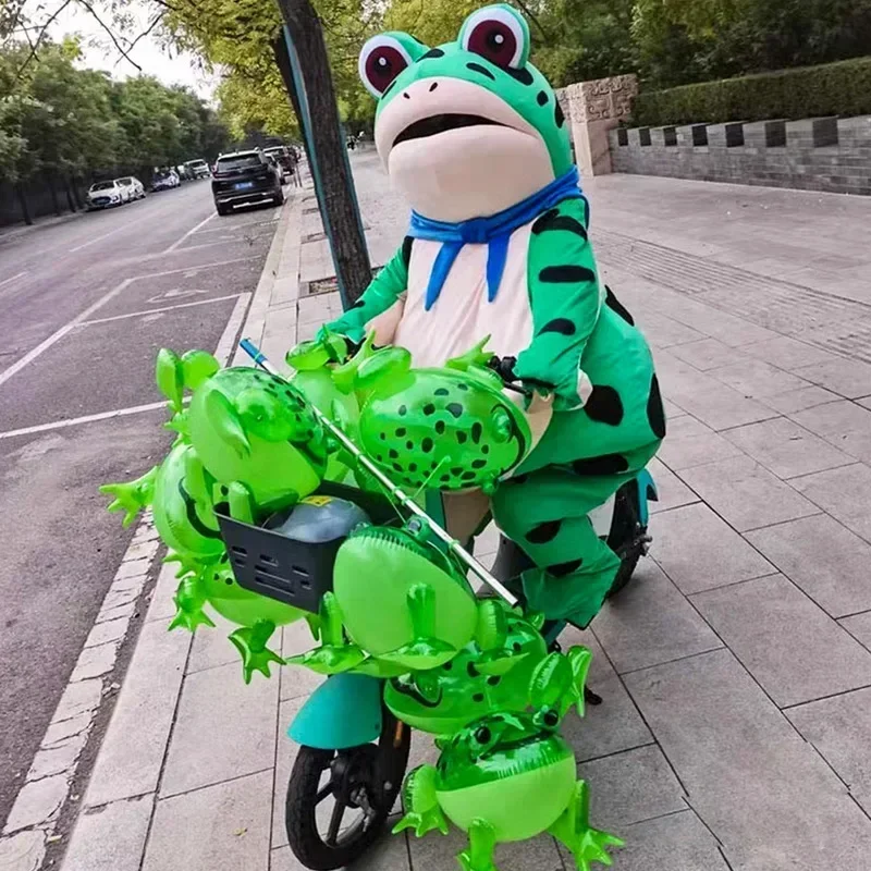 Christmas Frogs Inflatable Costume Suits Dress Anime Cosplay Christmas Carnival Halloween Party Costume for Adult Role Play
Christmas Frogs Inflatable Costume Suits Dress Anime Cosplay Christmas Carnival Halloween Party Costume for Adult Role Play