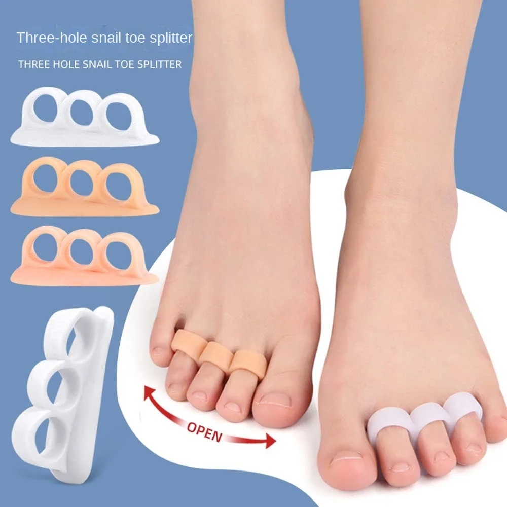 1Pair Three Pores SEBS Toe Spacers for Proper Alignment of Toes Bunion and Hammer Toe Straighteners for Running
1Pair Three Pores SEBS Toe Spacers for Proper Alignment of Toes Bunion and Hammer Toe Straighteners for Running
