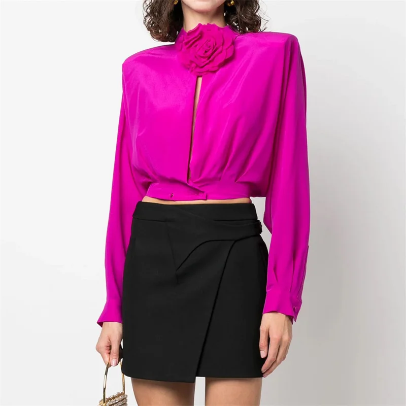 Fashion woman blouse 2023 Autumn New 3D flower decorated Slim Women shirts high-quality Polo neck long sleeved short tops y2k
Fashion woman blouse 2023 Autumn New 3D flower decorated Slim Women shirts high-quality Polo neck long sleeved short tops y2k