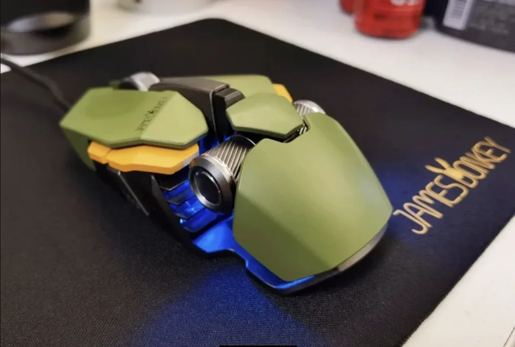 James Donkey 850R Wired Gaming Mouse Blackish Green RGB Metal Roller Pro E-sports Game Mechanical Mouse 12000DPI
James Donkey 850R Wired Gaming Mouse Blackish Green RGB Metal Roller Pro E-sports Game Mechanical Mouse 12000DPI