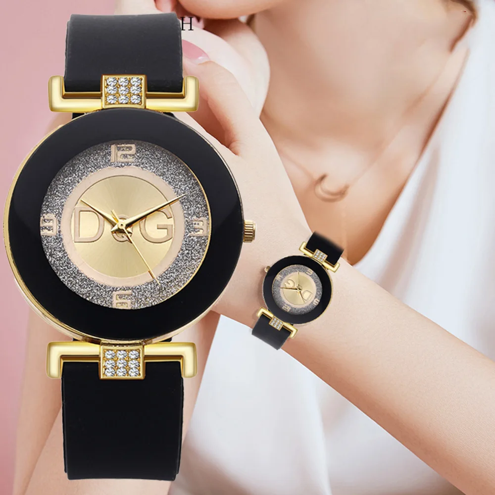 Simple Black White Quartz Watches Women Minimalist Design Silicone Strap Luxury Brand Wristwatch Big Dial Fashion Creative Watch
Simple Black White Quartz Watches Women Minimalist Design Silicone Strap Luxury Brand Wristwatch Big Dial Fashion Creative Watch