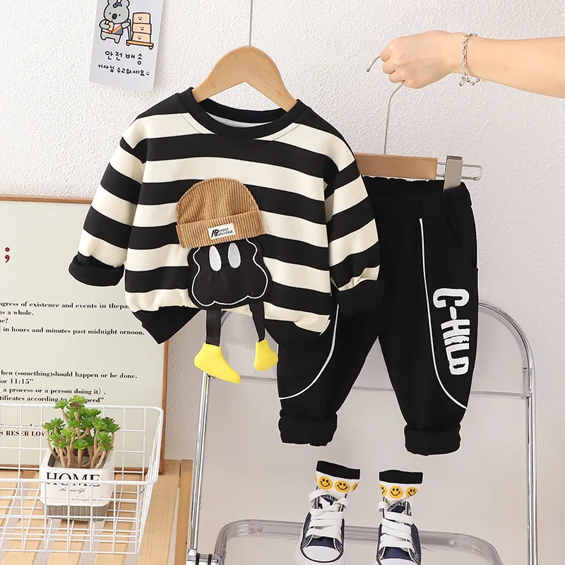 Spring Autumn Baby Boy Clothes Childrens Cartoon Black White Striped Long Sleeve T-shirts and Pants Suits Toddler Boys Outfits
Spring Autumn Baby Boy Clothes Childrens Cartoon Black White Striped Long Sleeve T-shirts and Pants Suits Toddler Boys Outfits