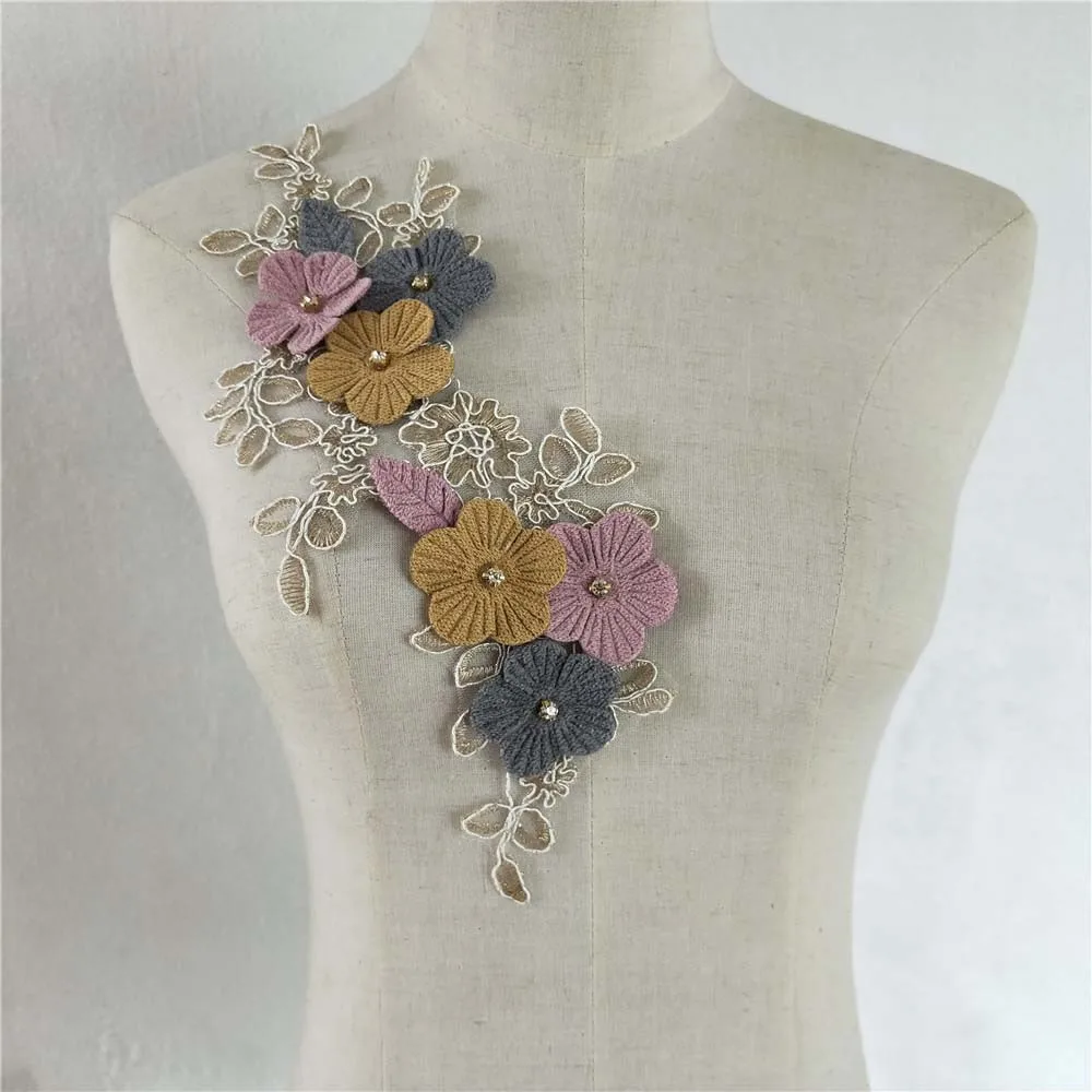 3D Flower Floral Embroidery Applique Trim Women Dress Clothes Lace DIY Fake Collar Decoration Patch Sewing Neckline
3D Flower Floral Embroidery Applique Trim Women Dress Clothes Lace DIY Fake Collar Decoration Patch Sewing Neckline