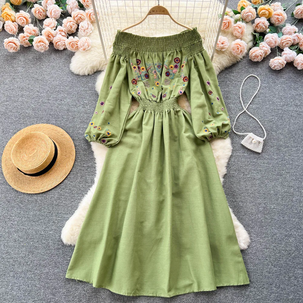 Spring Summer Vintage One Line Neck Dress Embroidered Pleated Waist Design Lantern Sleeves Large Swing Long Dress
Spring Summer Vintage One Line Neck Dress Embroidered Pleated Waist Design Lantern Sleeves Large Swing Long Dress