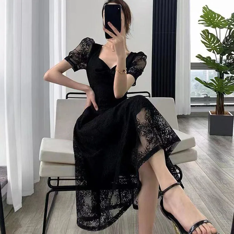 New Summer Lace Black Pullover Dress V-Neck Women's Retro Hepburn Style long Dresses Female Casual Short-Sleeved Dresses 4XL
New Summer Lace Black Pullover Dress V-Neck Women's Retro Hepburn Style long Dresses Female Casual Short-Sleeved Dresses 4XL