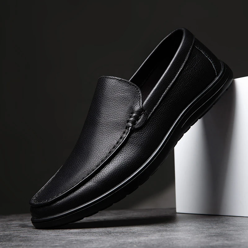 Luxury Brand Men Loafers Breathable Soft Genuine Leather Male Boat Shoes Comfy Slip on Driving Casual Sneakers Business Shoes
Luxury Brand Men Loafers Breathable Soft Genuine Leather Male Boat Shoes Comfy Slip on Driving Casual Sneakers Business Shoes