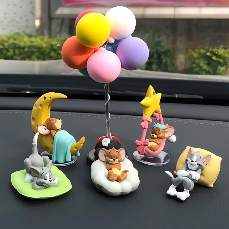 

New Tom Cat Jerry Mouse Car Ornament Cute Desk Decorations Adorable Figurines Collectible Toy Figures Auto Motive Interior Gift