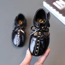 Princess Glossy Mary Jane Shoes 2022 Children Spring New Kids Fashion School Sandals for Girls Soft Flat Butterfly-knot Rivet PU
Princess Glossy Mary Jane Shoes 2022 Children Spring New Kids Fashion School Sandals for Girls Soft Flat Butterfly-knot Rivet PU