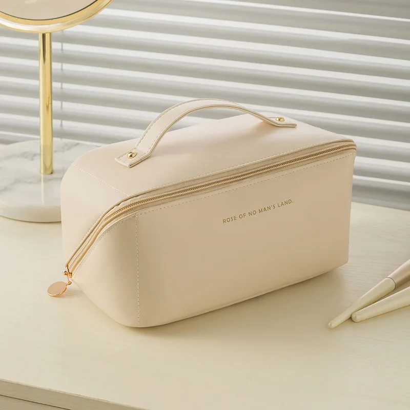 Large-Capacity Travel Cosmetic Bag Portable PU Makeup Pouch Women Waterproof Bathroom Washbag Multifunctional Toiletry Kit
Large-Capacity Travel Cosmetic Bag Portable PU Makeup Pouch Women Waterproof Bathroom Washbag Multifunctional Toiletry Kit