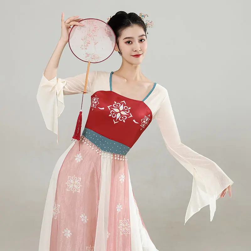 Classical Dance Costume Gradual Suit Fairy Daily Practice Dress Loose Flowing Gauze Chinese Dance Performance Stage Dancewear
Classical Dance Costume Gradual Suit Fairy Daily Practice Dress Loose Flowing Gauze Chinese Dance Performance Stage Dancewear