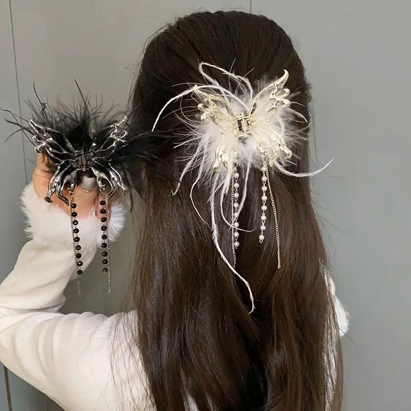 Feather butterfly pearl tassel hair clip for women, back of head spoon grab clip shark clip hair accessory
Feather butterfly pearl tassel hair clip for women, back of head spoon grab clip shark clip hair accessory