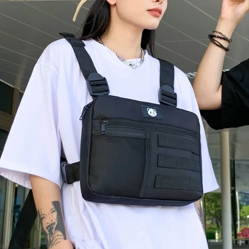 Adjustable Bag Waistcoat Travel Men Chest-Rig Kanye Fanny Hip-Hop Streetwear Men Male Waist Pack Boy Bag Tactical Chest Bags
Adjustable Bag Waistcoat Travel Men Chest-Rig Kanye Fanny Hip-Hop Streetwear Men Male Waist Pack Boy Bag Tactical Chest Bags