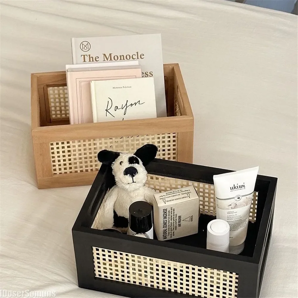 Кухонный Настольный ящик для хранения из массива дерева, бытовая техника, аксессуары для ванной комнаты, корзина из ротанга в стиле ретро, органайзер для книг, закусок, косметики
Кухонный Настольный ящик для хранения из массива дерева, бытовая техника, аксессуары для ванной комнаты, корзина из ротанга в стиле ретро, органайзер для книг, закусок, косметики