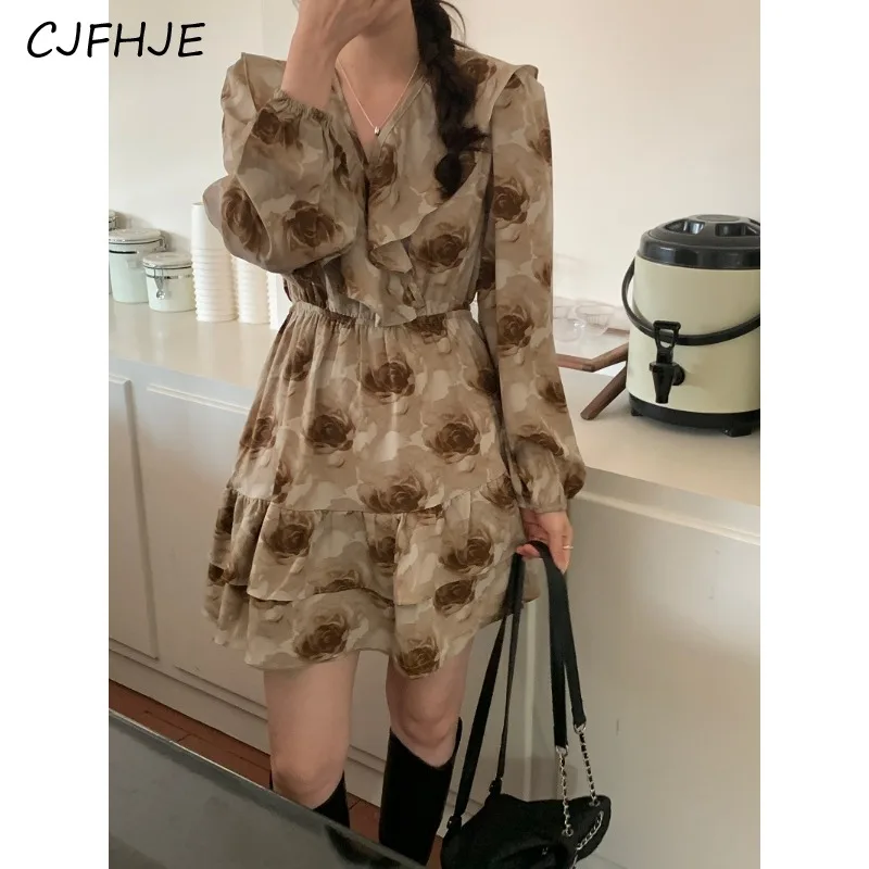 

CJFHJE Spring French Gentle Wind Halo Dyed Flower Printed Women's Dress Korean Ruffle Edge Waist Fold Spliced Women V-neck Dress