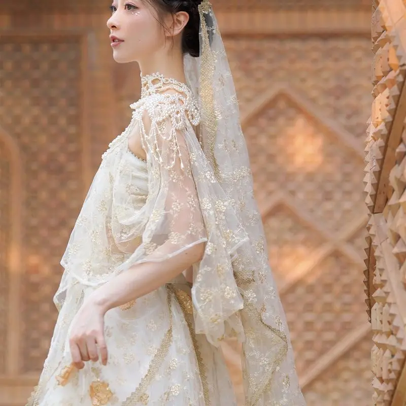 Loulan Ancient Costume Embroidery Dunhuang Exotic Style Han Chinese National Style Classical Dance Western Region Princess
Loulan Ancient Costume Embroidery Dunhuang Exotic Style Han Chinese National Style Classical Dance Western Region Princess