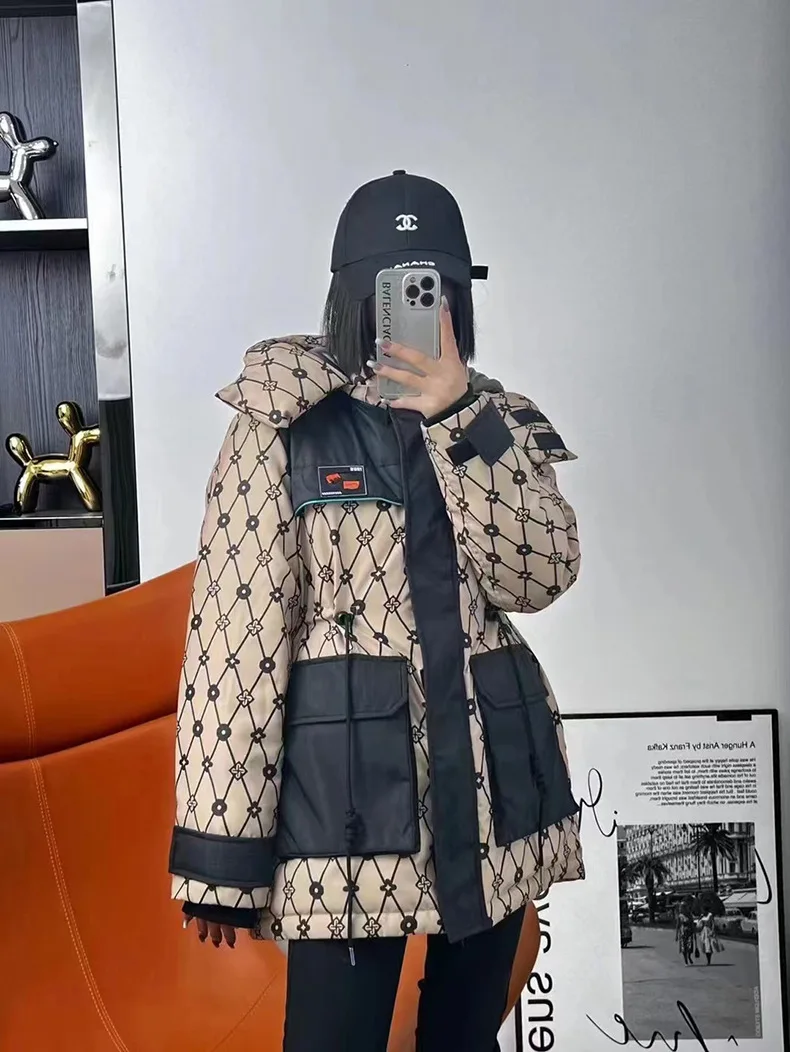 Down jacket women's 2023 winter new Korean plaid hooded color matching short down jacket women's thickened warm jacket
Down jacket women's 2023 winter new Korean plaid hooded color matching short down jacket women's thickened warm jacket