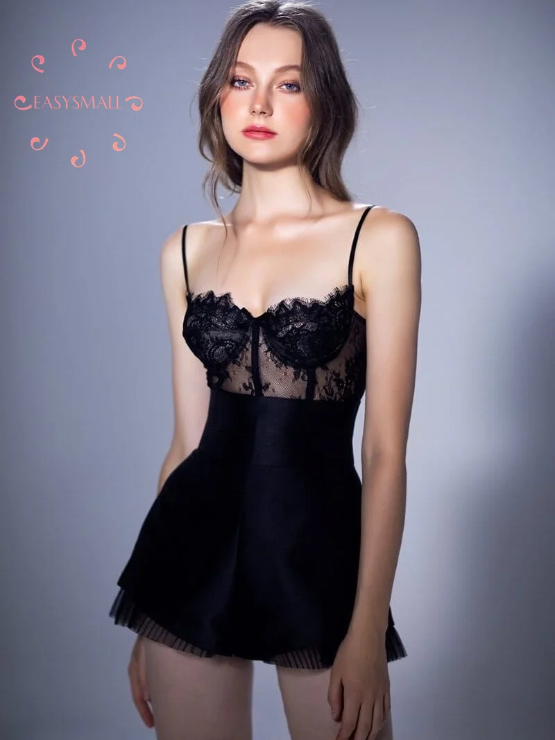 Easysmall Vietnam CICI Beauty Strike Black/White Two Color Inner Pair with Fish Bone Bra and Lace Strap Top
Easysmall Vietnam CICI Beauty Strike Black/White Two Color Inner Pair with Fish Bone Bra and Lace Strap Top