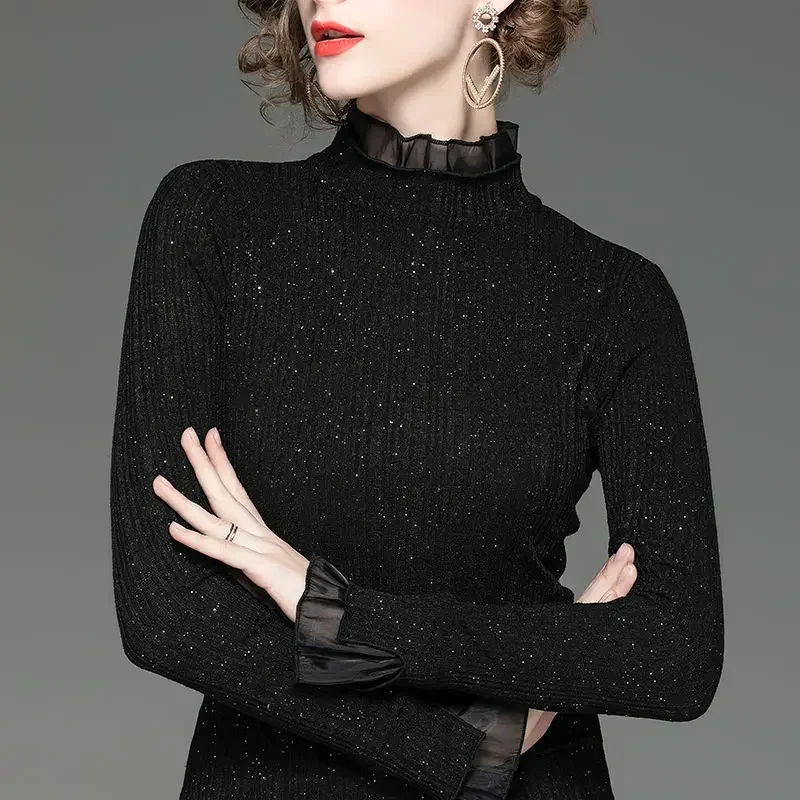 

Black Spliced Bright Silk Knitting T-Shirts Shiny Beautiful Female Spring Summer Flare Sleeve Fashion Vertical Stripe Top V1022