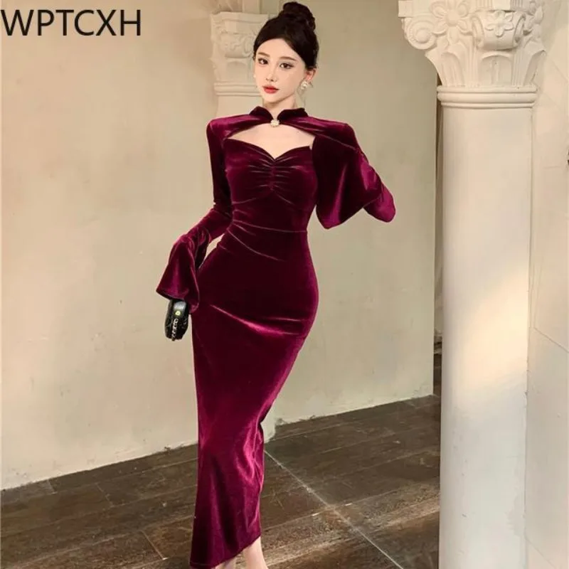 

2024 NewVintage French Flare Sleeve Bodycon Velvet Wedding Dresses Autumn Winter Robe Women Sexy Hollow Out Burgundy Party Dress