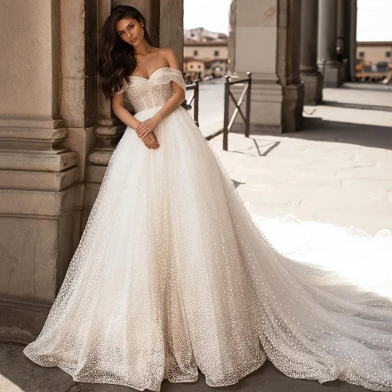 

Charming Off The Shoulder Wedding Dress for Woman A Line Ruched Tulle Long Bridal Gowns Sweep Train فستان حفلات الزفاف Customize