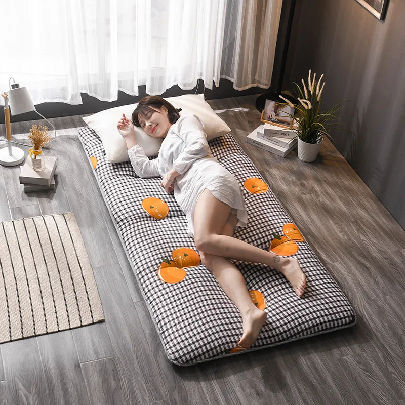 Foldable nap mattress, tatami cushion, single mattress, thickened double household sleeping mat, floor laying artifact
Foldable nap mattress, tatami cushion, single mattress, thickened double household sleeping mat, floor laying artifact