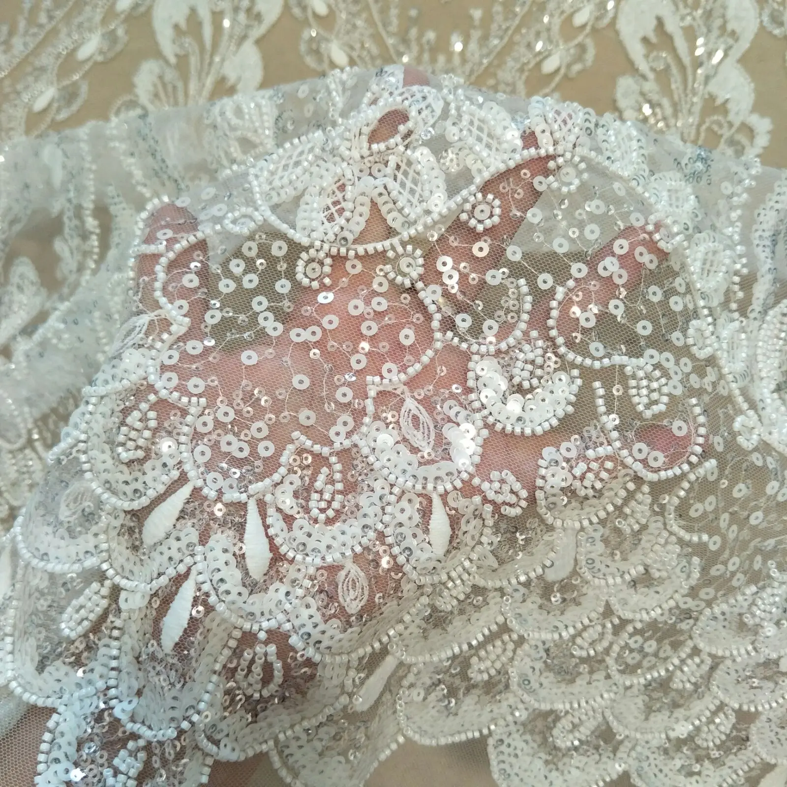 heavy beading bridal sequins dress lace farbic 130cm width dress lace fabric sell by yard
heavy beading bridal sequins dress lace farbic 130cm width dress lace fabric sell by yard