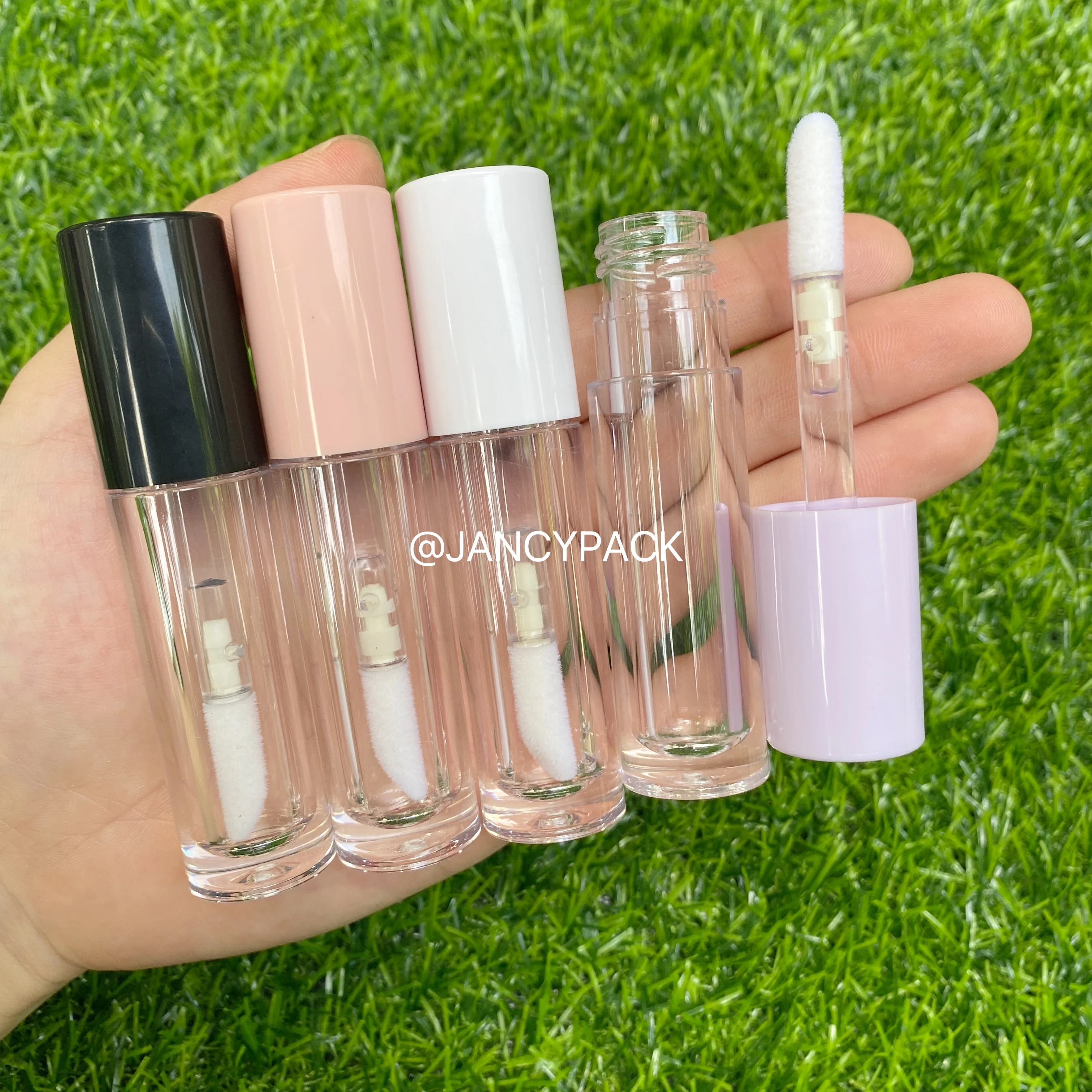 Empty Transparent Lip Gloss Tubes Plastic Lip Balm Tube Lipstick Container DIY Liquid Lip Balm Bottles Container Make up Tools
Empty Transparent Lip Gloss Tubes Plastic Lip Balm Tube Lipstick Container DIY Liquid Lip Balm Bottles Container Make up Tools