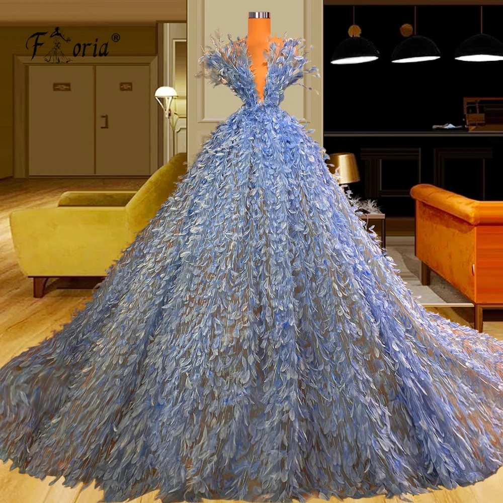 New Chic Long Evening Dresses Haute Couture A-line With Blue Feathers Long Party Celebrity Gowns Formal Prom Dress فساتين الس
New Chic Long Evening Dresses Haute Couture A-line With Blue Feathers Long Party Celebrity Gowns Formal Prom Dress فساتين الس