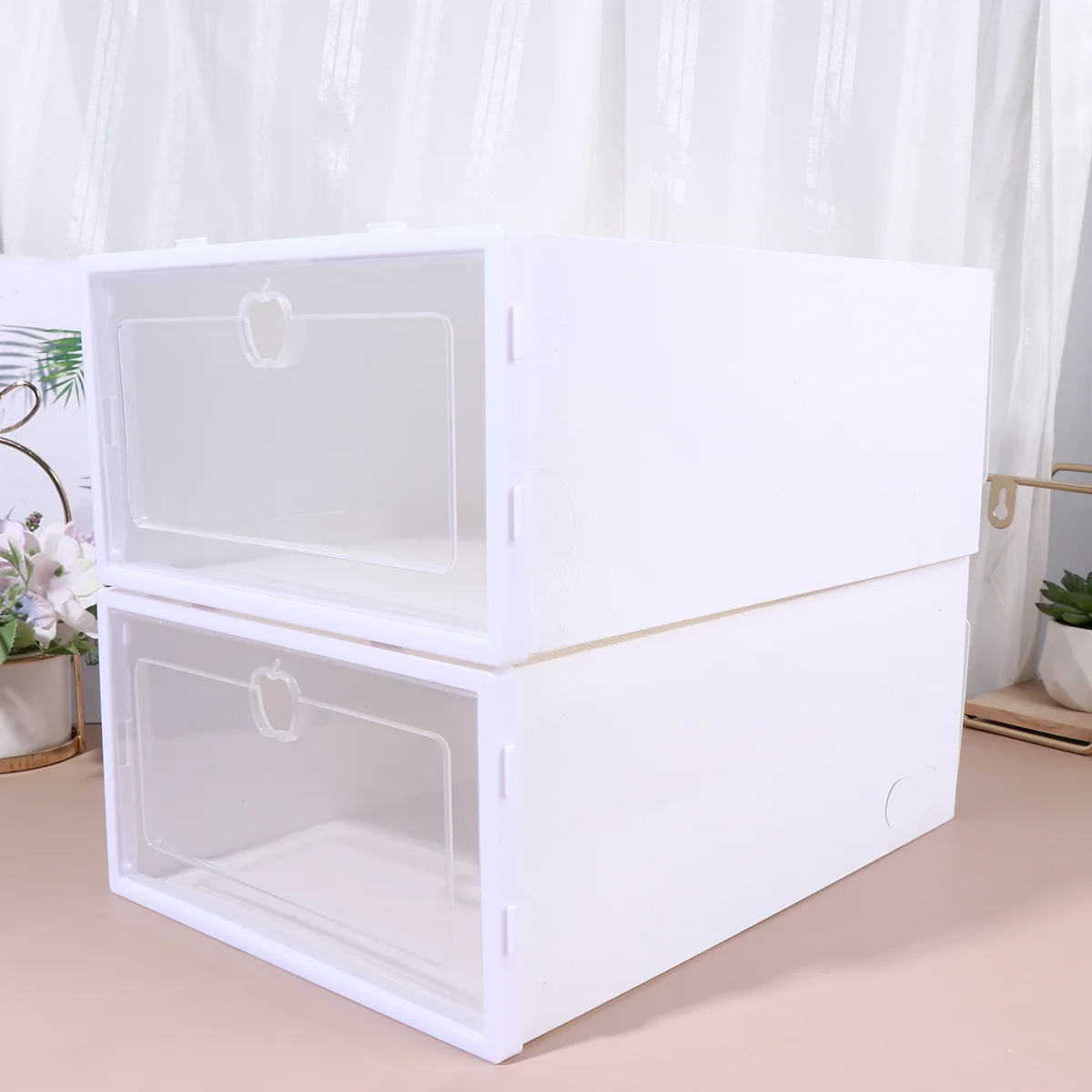Clear Stackable Shoe Boxes for Sneaker Storage and Display (White, Random Frame Color)
Clear Stackable Shoe Boxes for Sneaker Storage and Display (White, Random Frame Color)