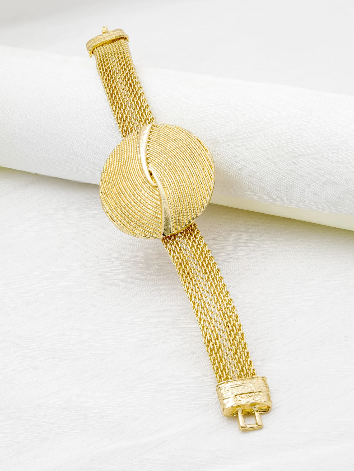 Dubai Luxury Jewelry Set Woman 18K Gold Plated Necklace Bracelet Ring Earrings Party Wedding Classic Daily Wear Party Gift 5 Mallzona S1ead7054a08e4a19a5963c59191528e6F Dubai Luxury Jewelry Set Woman 18K Gold Plated Necklace Bracelet Ring Earrings Party Wedding Classic Daily Wear Party Gift Mallzona