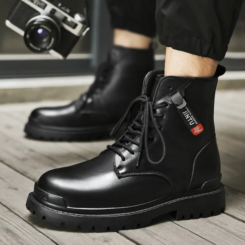 Black Boots for Couples in Autumn and Winter Anti Slip and Durable Work Wear High Quality and Comfortable Couple Leather Boots
Black Boots for Couples in Autumn and Winter Anti Slip and Durable Work Wear High Quality and Comfortable Couple Leather Boots