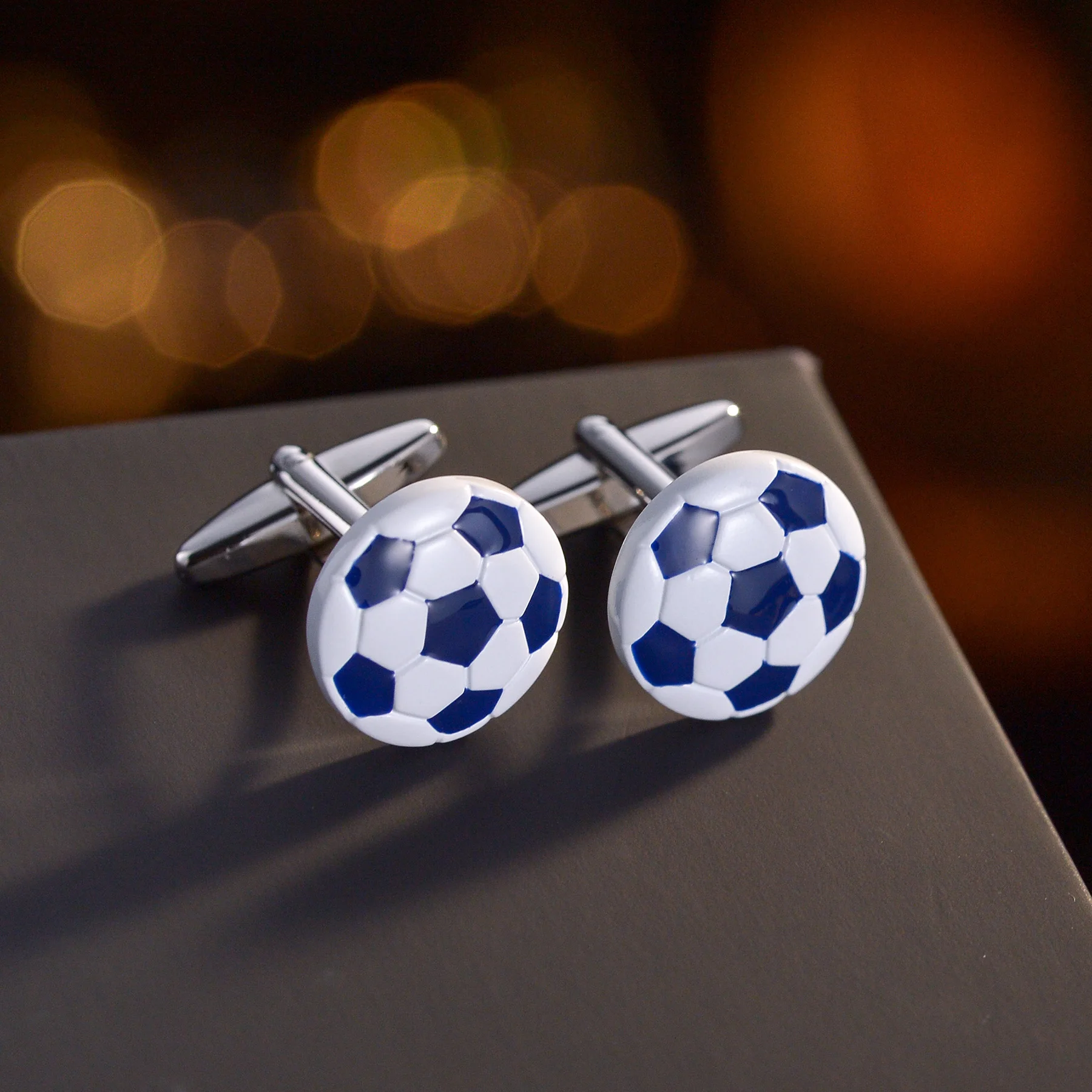 Спортивная запонка, мужские роскошные высококачественные подарочные мужские запонки для французской рубашки, подарки для мужчин, деловые аксессуары 
Спортивная запонка, мужские роскошные высококачественные подарочные мужские запонки для французской рубашки, подарки для мужчин, деловые аксессуары