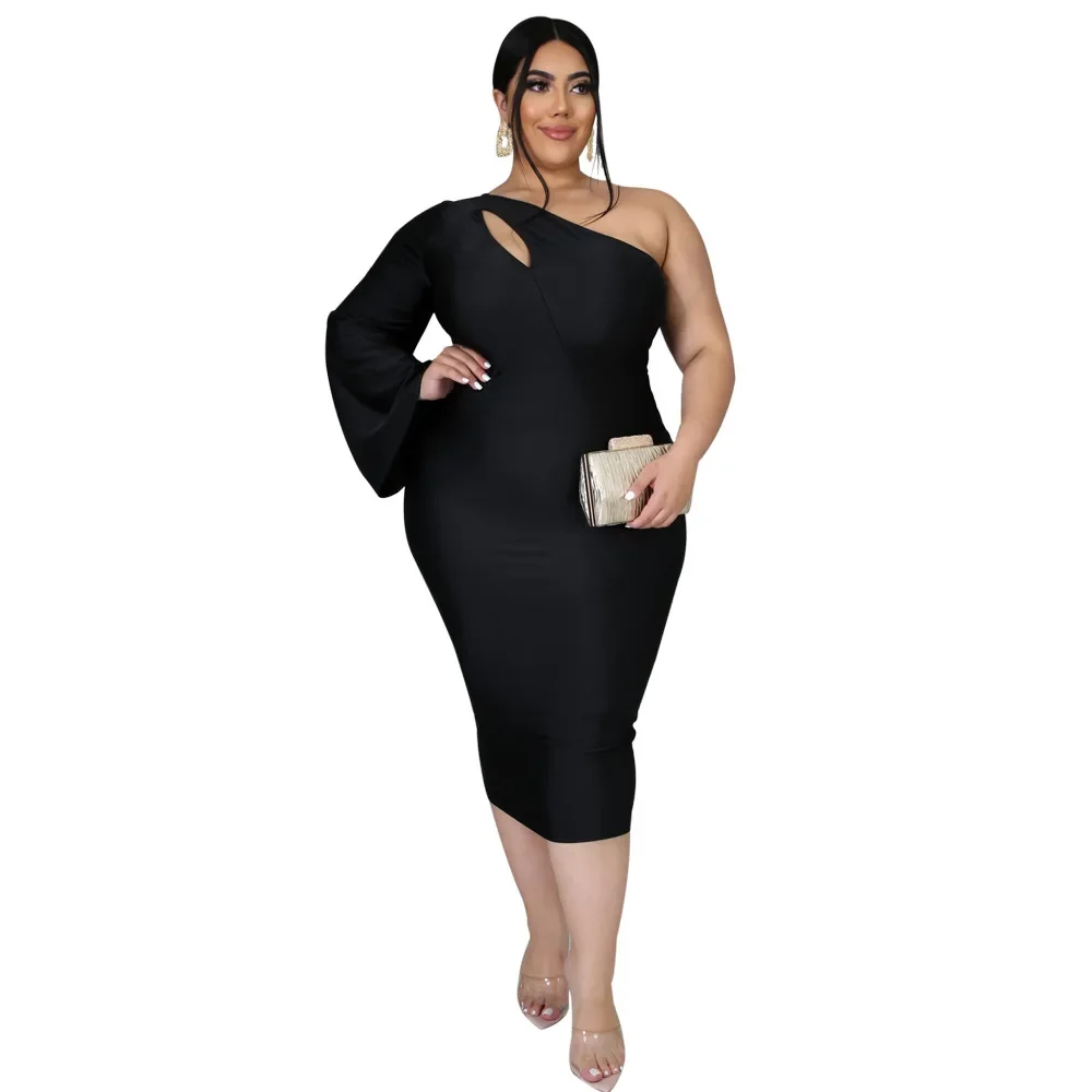 Fashion Sexy One Shoulder Dresses Women Solid Color Hollow Out Sheath Mini Dresses Female Fashion Slim Party Ladies Club Robes
Fashion Sexy One Shoulder Dresses Women Solid Color Hollow Out Sheath Mini Dresses Female Fashion Slim Party Ladies Club Robes