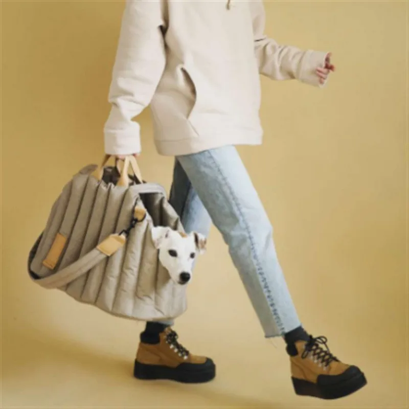 Pet Puppy Carrier Outdoor Travel Dog Shoulder Bag Single Comfort Sling Handbag Tote Pouch for Chihuahua Dog Cat Products
Pet Puppy Carrier Outdoor Travel Dog Shoulder Bag Single Comfort Sling Handbag Tote Pouch for Chihuahua Dog Cat Products