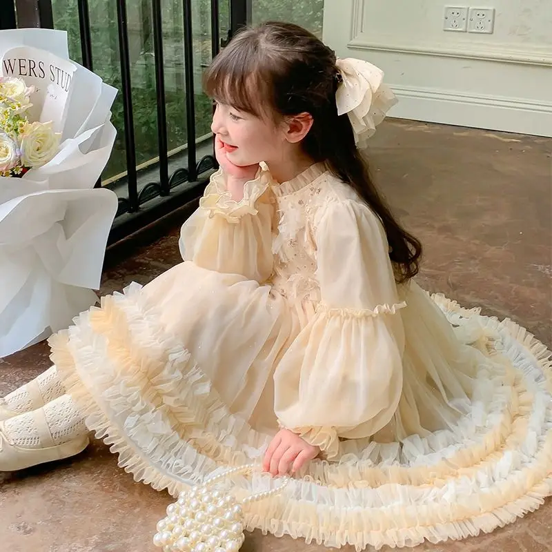 Girl's autumn dress Little girl's sweet exotic fluffy yarn Lolita dress Princess skirt
Girl's autumn dress Little girl's sweet exotic fluffy yarn Lolita dress Princess skirt