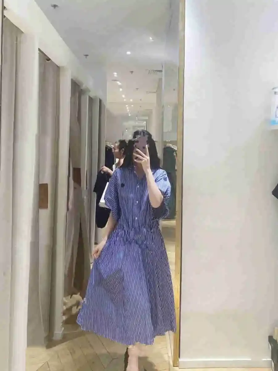 Women's Casual Shirt Robes Striped Embroidery Badge Elastic Waist 2023 New Turn-Down Collar Puff Sleeve Midi Dress
Women's Casual Shirt Robes Striped Embroidery Badge Elastic Waist 2023 New Turn-Down Collar Puff Sleeve Midi Dress