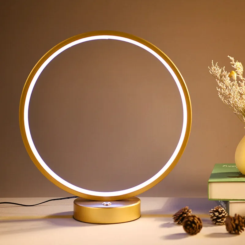 Modern creative ring metal touch color-changing eye protection desk lamp minimalist ornaments bedroom living room decora
Modern creative ring metal touch color-changing eye protection desk lamp minimalist ornaments bedroom living room decora