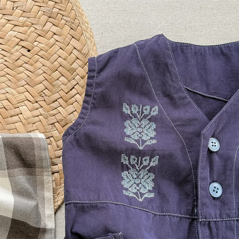 2025 Spring New Girls Overalls Loose Kids Jumpsuit Flower Embroidery Baby Bib Pants Children Casual Pants Infant Clothes 30 S1f014d74d78d4671aaa2c775bce43fe14
