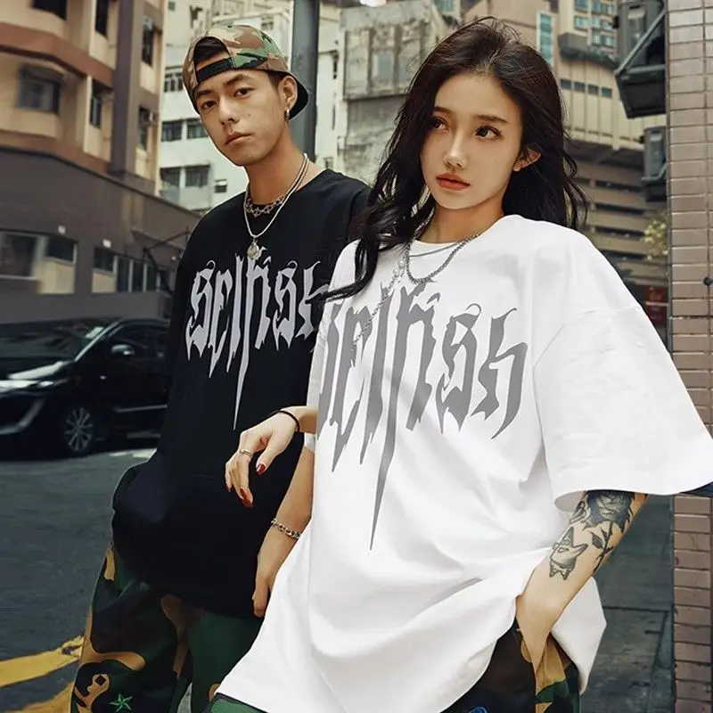 Street American Personalized Men and Women Fashion Hip Hop Letter Printing Short sleeved Couple Loose Casual T-shirt harajuku
Street American Personalized Men and Women Fashion Hip Hop Letter Printing Short sleeved Couple Loose Casual T-shirt harajuku