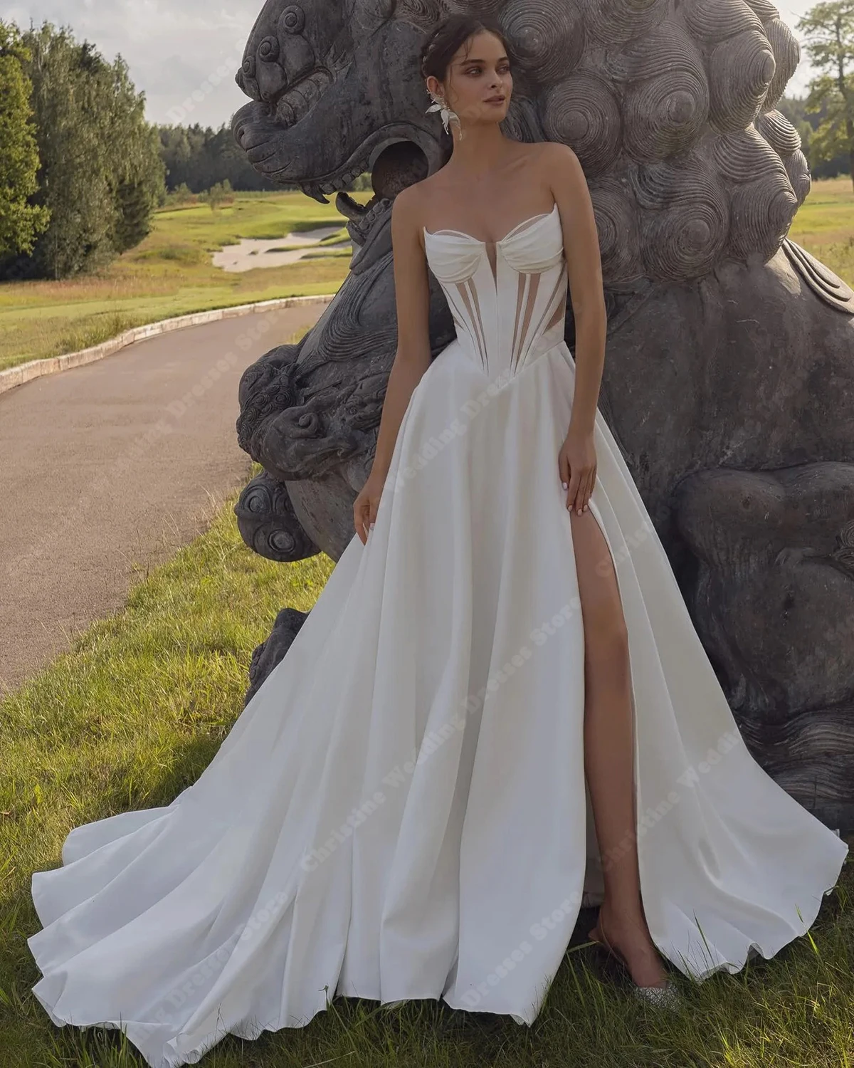 Fashion High Quality Satin Wedding Dresses New Arrival A-Line Bridal Gown Minimal Design Attractive Sleeveless Vestidos De Novia
Fashion High Quality Satin Wedding Dresses New Arrival A-Line Bridal Gown Minimal Design Attractive Sleeveless Vestidos De Novia