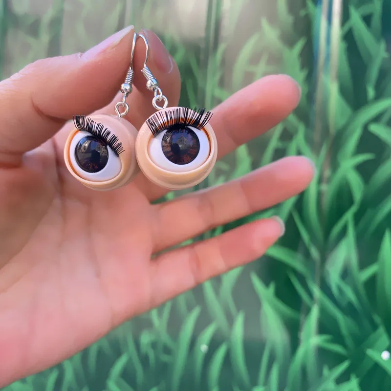 Creative Funny Original Artificial Eye Beads Eyelashes Eyeball Earrings Subcultural Spicy Girls Personality Earrings
Creative Funny Original Artificial Eye Beads Eyelashes Eyeball Earrings Subcultural Spicy Girls Personality Earrings