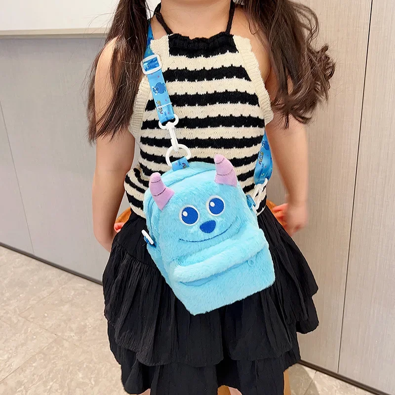 Новинка, диснеевские лоты-o-huggin Медведь сульливан Дональд фонтатроу утка, мультяшная женская сумка через плечо, Повседневная Сумочка, подарки
Новинка, диснеевские лоты-o-huggin Медведь сульливан Дональд фонтатроу утка, мультяшная женская сумка через плечо, Повседневная Сумочка, подарки