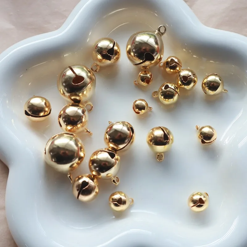 50PCS Handmade Retro Electroplated imitation gold round bell supplies Christmas tree Christmas Necklace bracelet making tool
50PCS Handmade Retro Electroplated imitation gold round bell supplies Christmas tree Christmas Necklace bracelet making tool