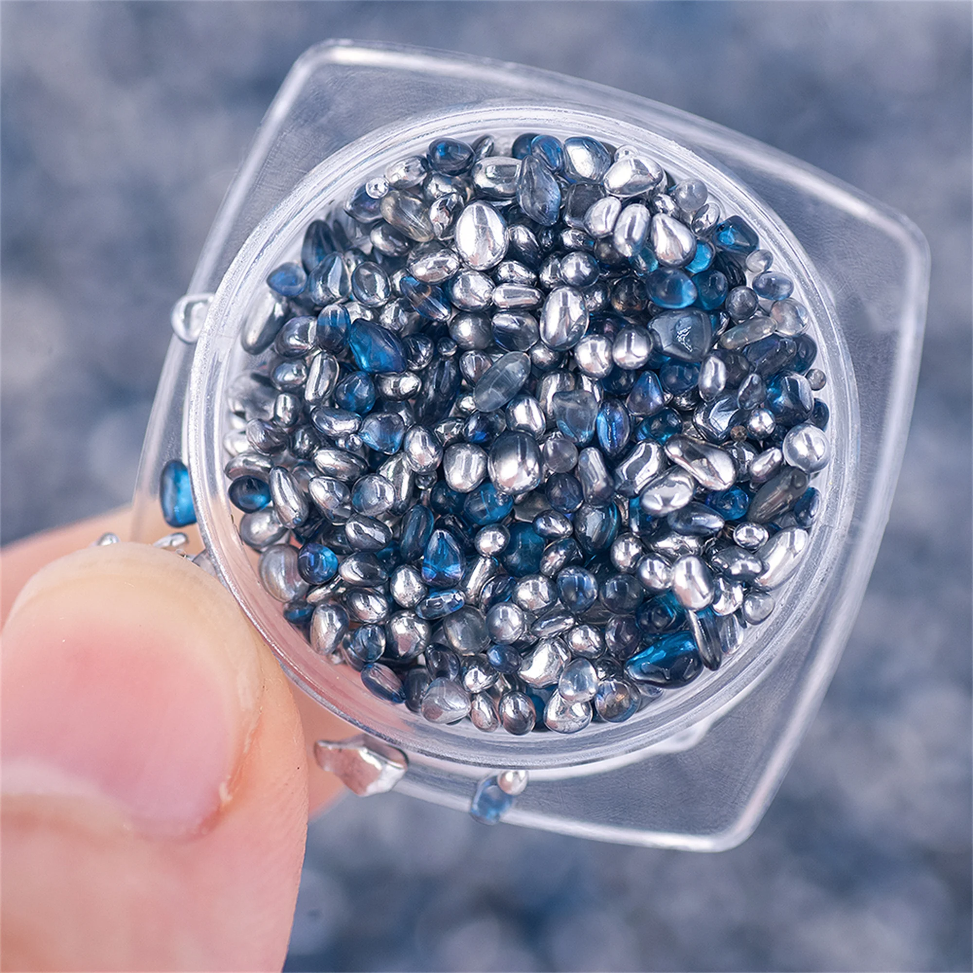 50ML/Jar 3D Glitter Irregular Round Multicolor Glass Gradual Pebble Crystal Rhinestone For DIY Charm Nail Art Decoration
50ML/Jar 3D Glitter Irregular Round Multicolor Glass Gradual Pebble Crystal Rhinestone For DIY Charm Nail Art Decoration