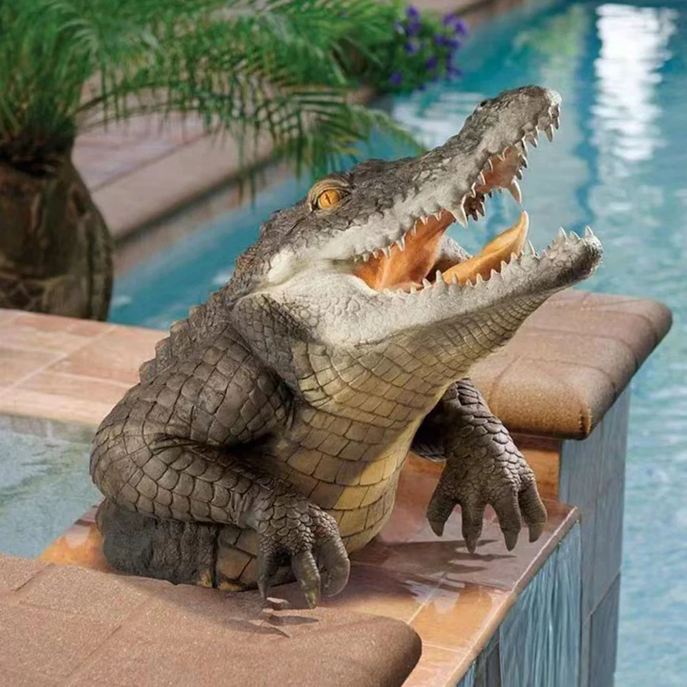 

Simulated Crocodile Head Courtyard Pond Floating Animal Ornaments Outdoor Pool Decorations Accessory Animals Model Resin