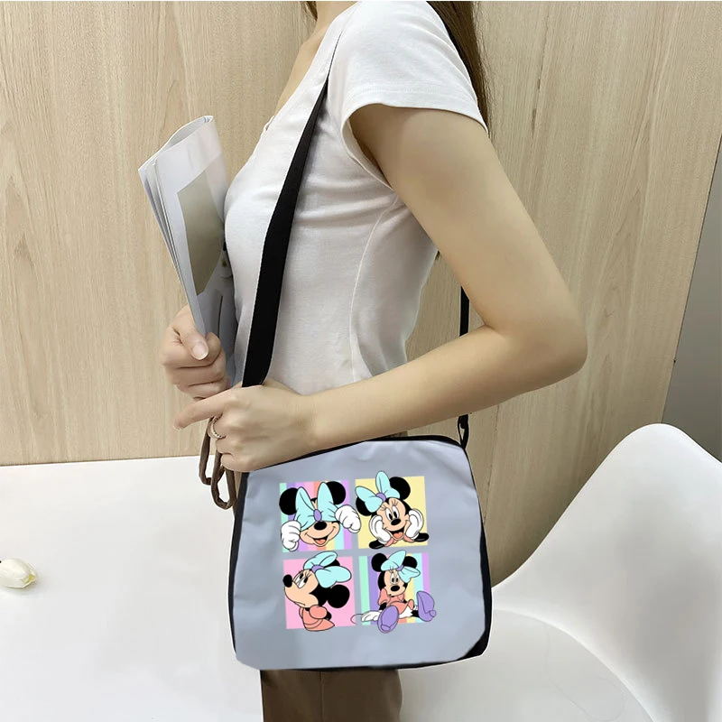 Minnie Mickey Mouse Women Casual Shoulder Bag for Disney The Lion King Bambi Female Crossbody Bag Ladies Multifunction Handbags
Minnie Mickey Mouse Women Casual Shoulder Bag for Disney The Lion King Bambi Female Crossbody Bag Ladies Multifunction Handbags