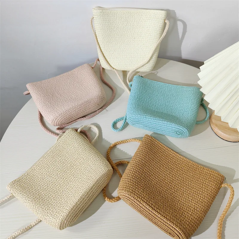 One-shoulder oblique shoulder straw-woven polished board diy graffiti decoration female simple and fresh woven straw bag
One-shoulder oblique shoulder straw-woven polished board diy graffiti decoration female simple and fresh woven straw bag